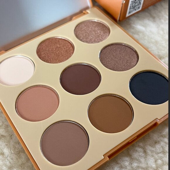 NEW - Morphe Neutral Territory 9T - Picture 2 of 5